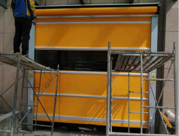 甘南草原国际酒店感应自动快速门